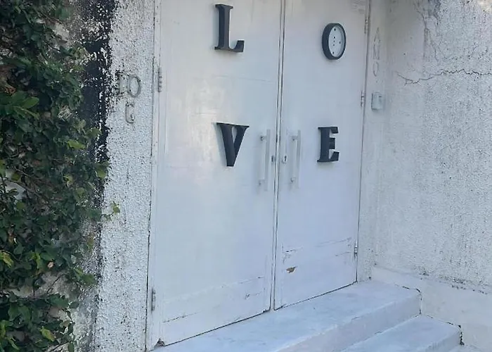 Villa Love