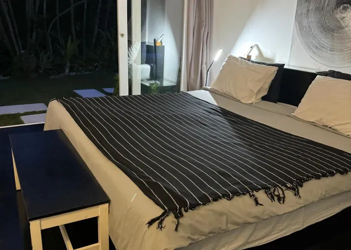 Villa Love Villa Seminyak (Bali)